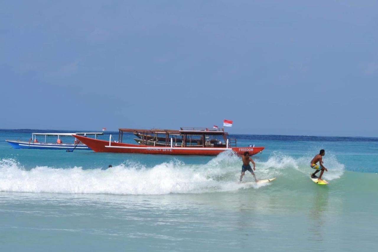 The Mally Homestay Gili Trawangan Exterior foto