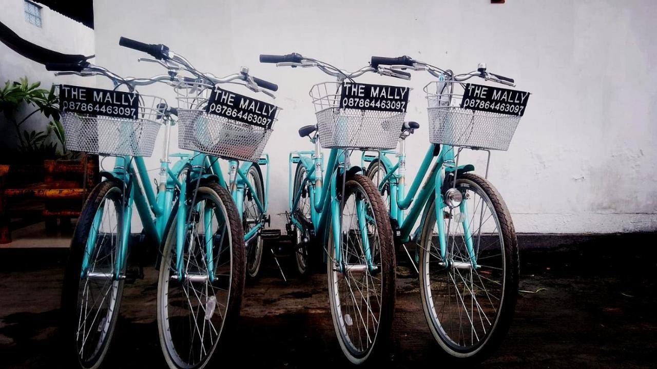 The Mally Homestay Gili Trawangan Exterior foto