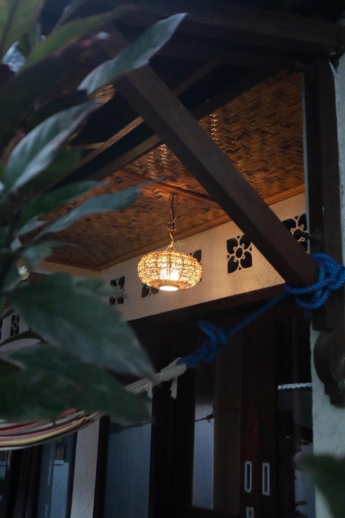 The Mally Homestay Gili Trawangan Exterior foto