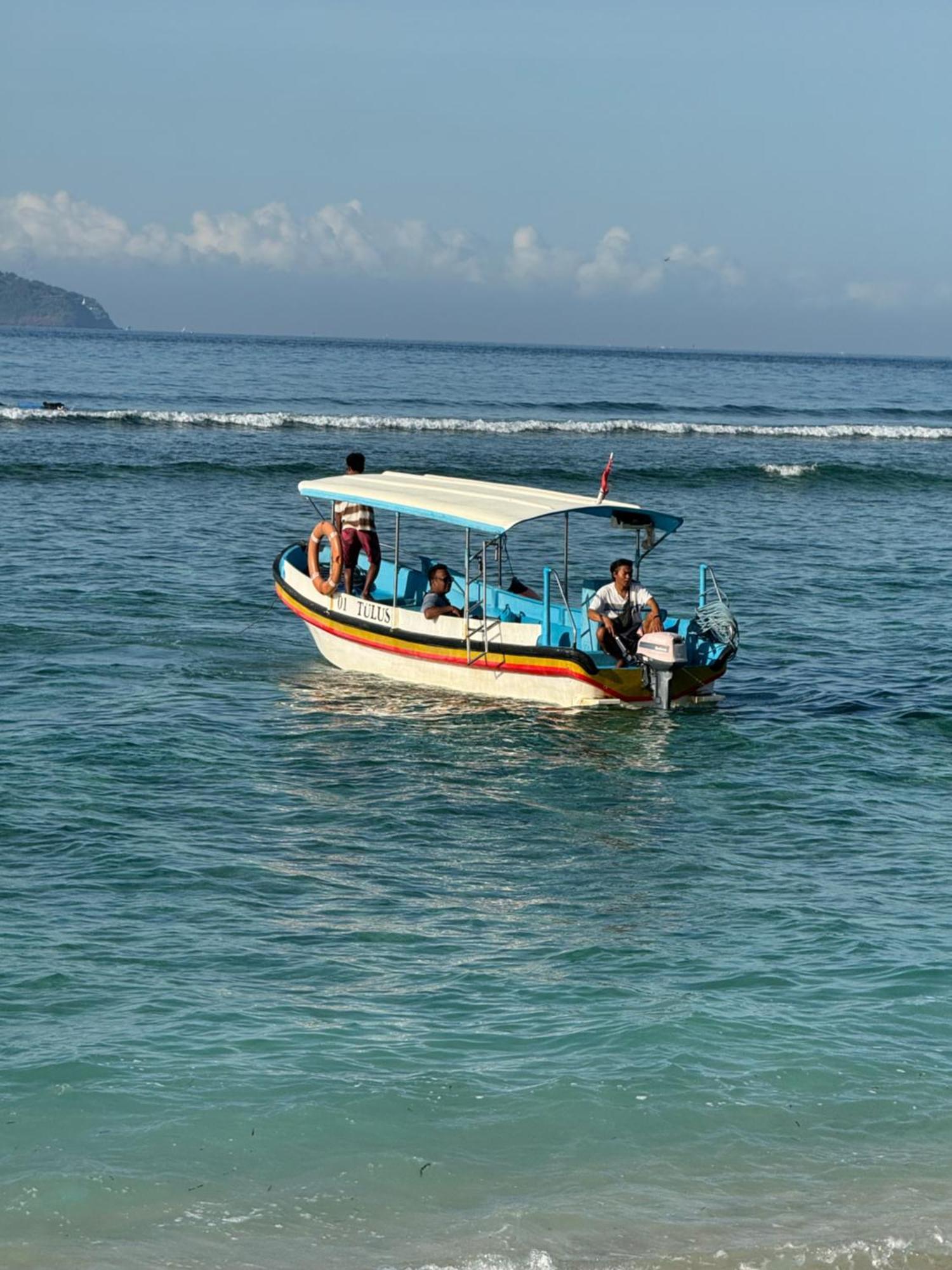 The Mally Homestay Gili Trawangan Exterior foto