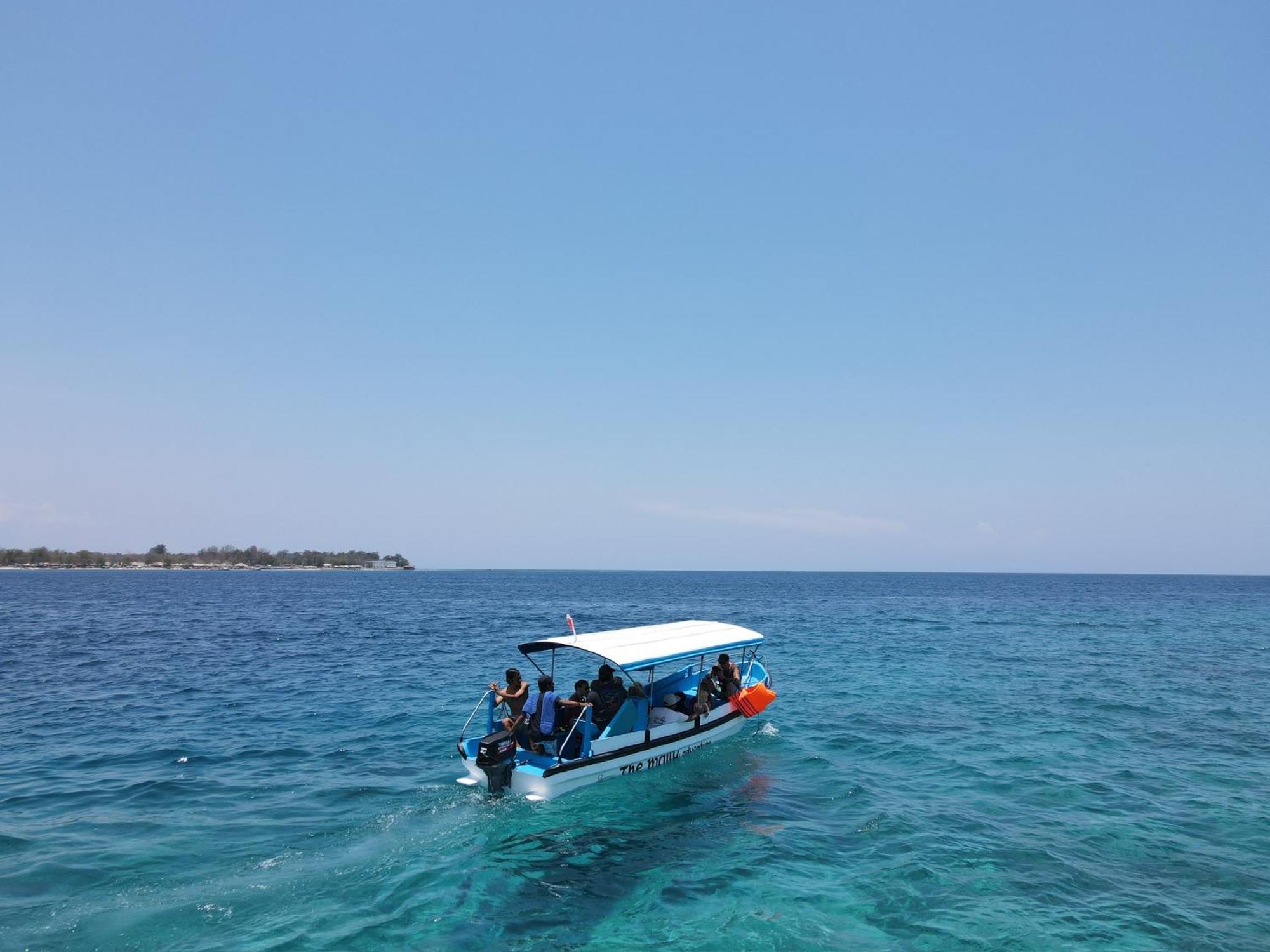 The Mally Homestay Gili Trawangan Exterior foto